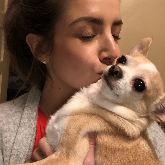 Meet your Posh Ambassador, Jillian! - Picture 2 of 3